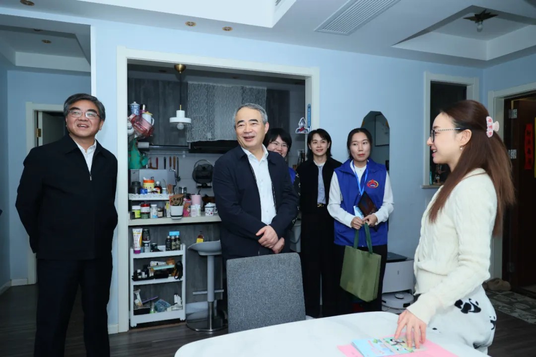 浙江2025年全國(guó)1%人口抽樣調(diào)查入戶登記全面啟動(dòng)